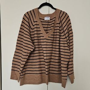 Old Navy V-Neck Sweater - Tan and Black